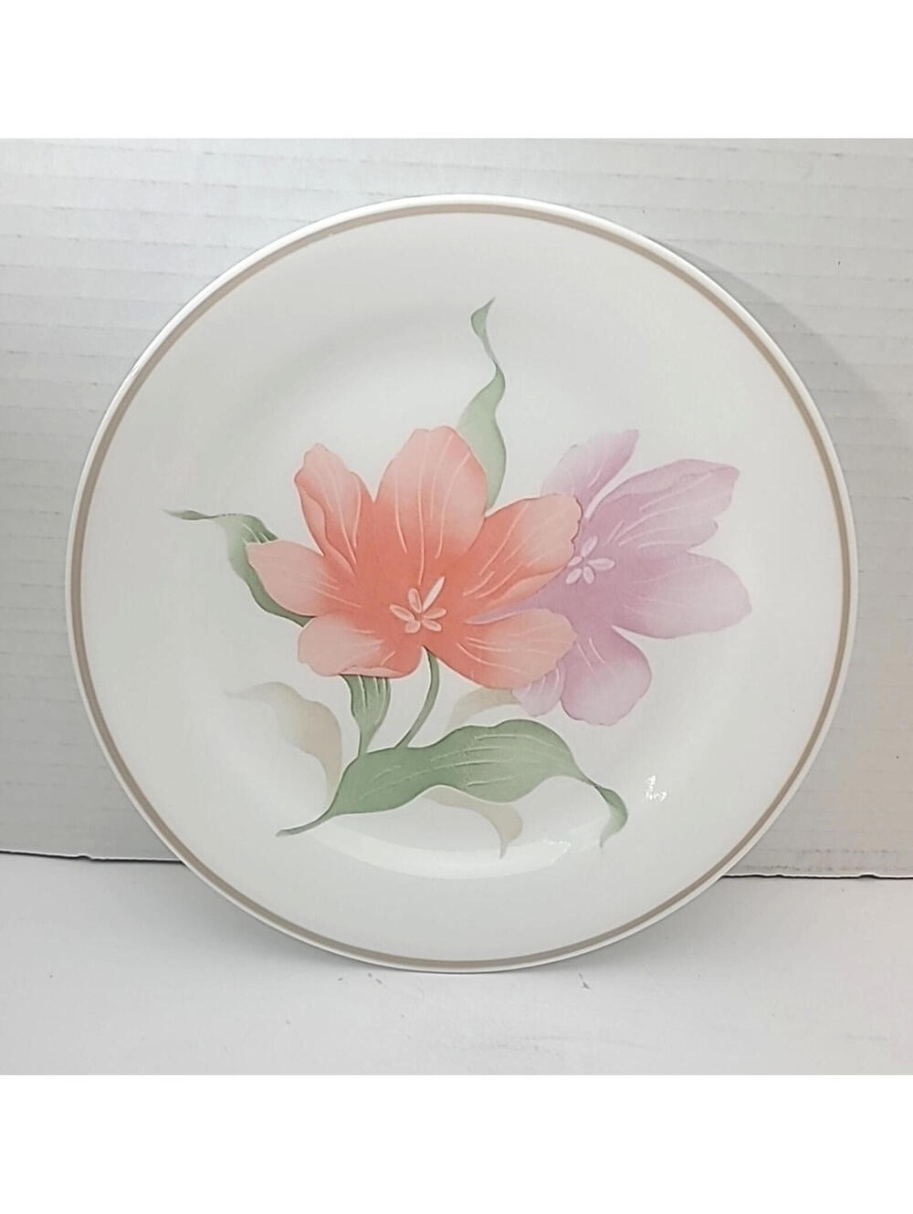 Vintage Corelle By Corning Pacifica Pink Trio Pattern 7.25" Salad Plate Late 80s